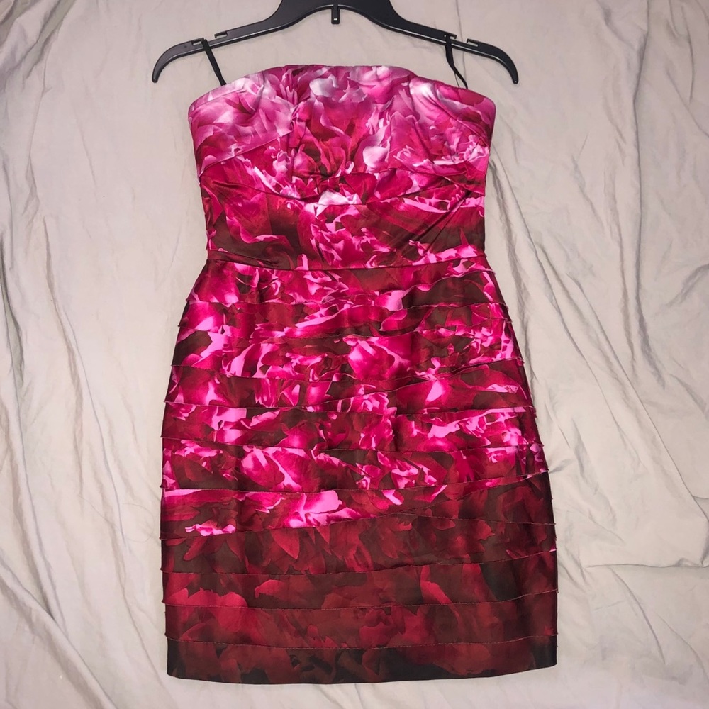 bebe strapless dress.